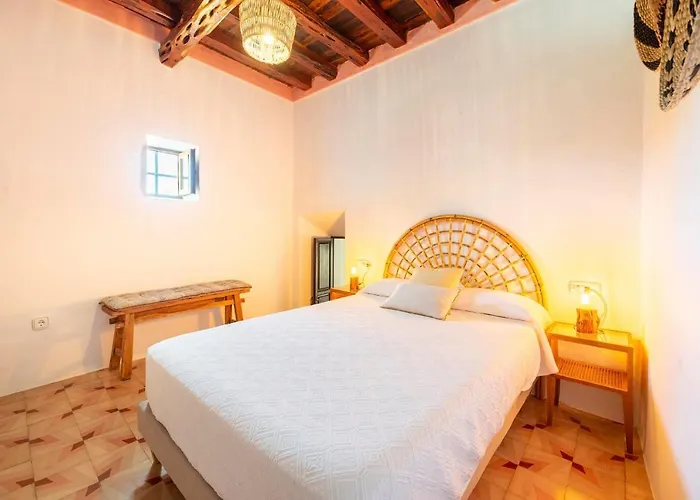 Mateu Santa Eulària des Riu